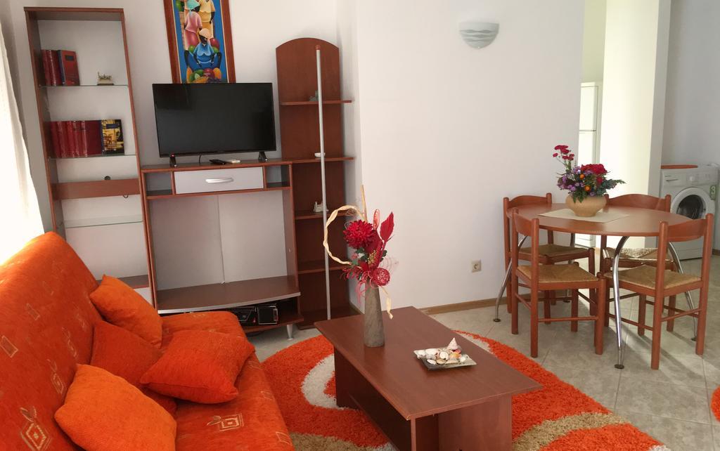 Club Topaz Apartments Neptun Extérieur photo