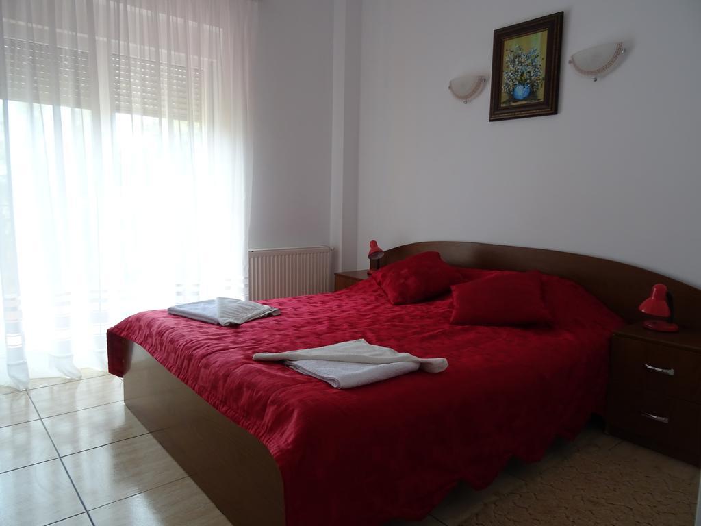Club Topaz Apartments Neptun Extérieur photo