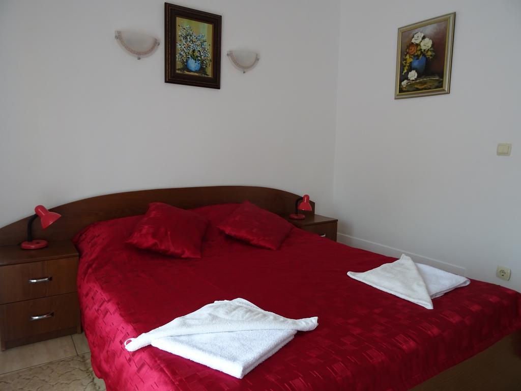 Club Topaz Apartments Neptun Extérieur photo
