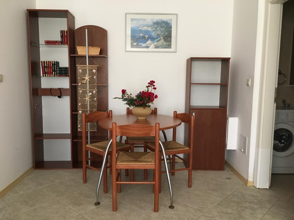 Club Topaz Apartments Neptun Extérieur photo